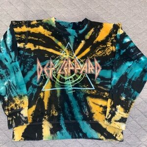 Women’s def leopard sweatshirt